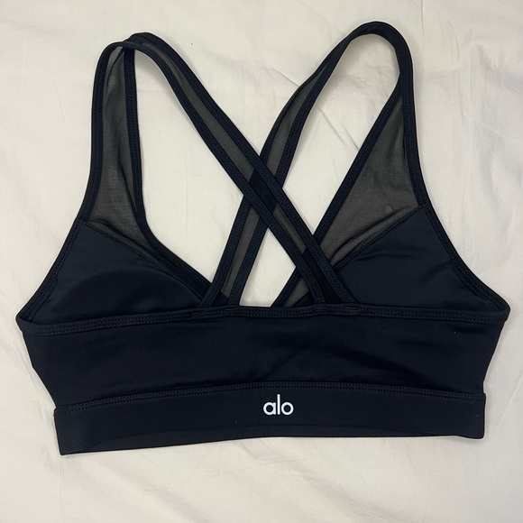 NEW Alo entice sports bra - Picture 2 of 2